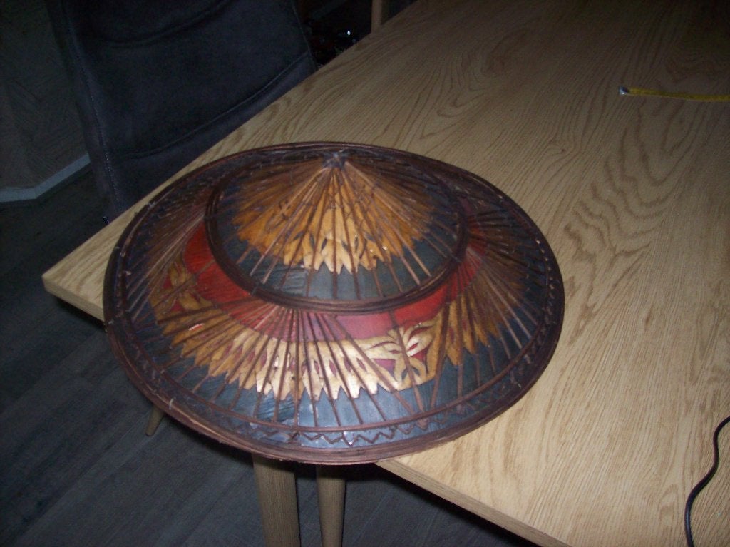 handmade vietnamese hoed 41cm doorsnee 15H schuingemeten, Ophalen, Overige typen