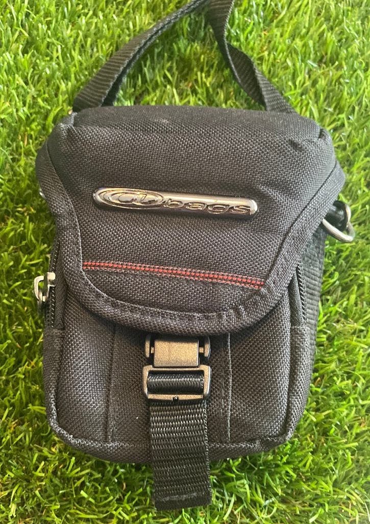 MOOIE NIEUWE CAMERA / SMARTPHONE SCHOUDER TASJE, Minder dan 30 cm, Nieuw, Minder dan 25 cm, Ophalen