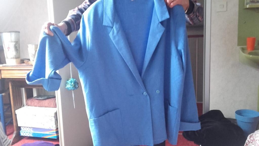 Blauw colbert, Ophalen, Blauw