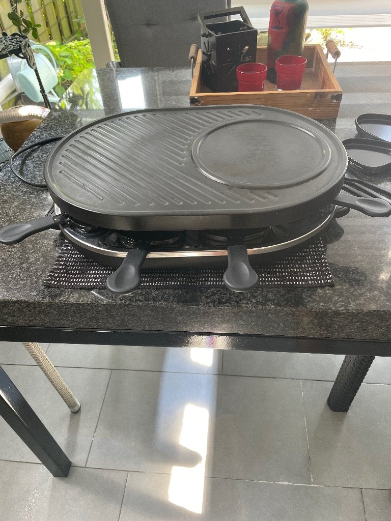 Grill, gourmet, raclette voor 8 personen, Ophalen of Verzenden, Zo goed als nieuw, 8 personen of meer