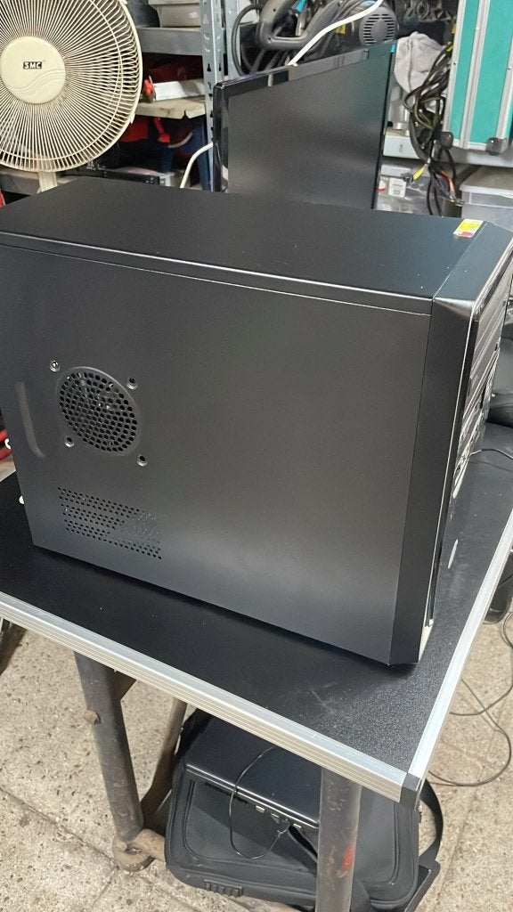 Foto 3 van Te koop computer cooler master AMD Ryzen 3 2200G