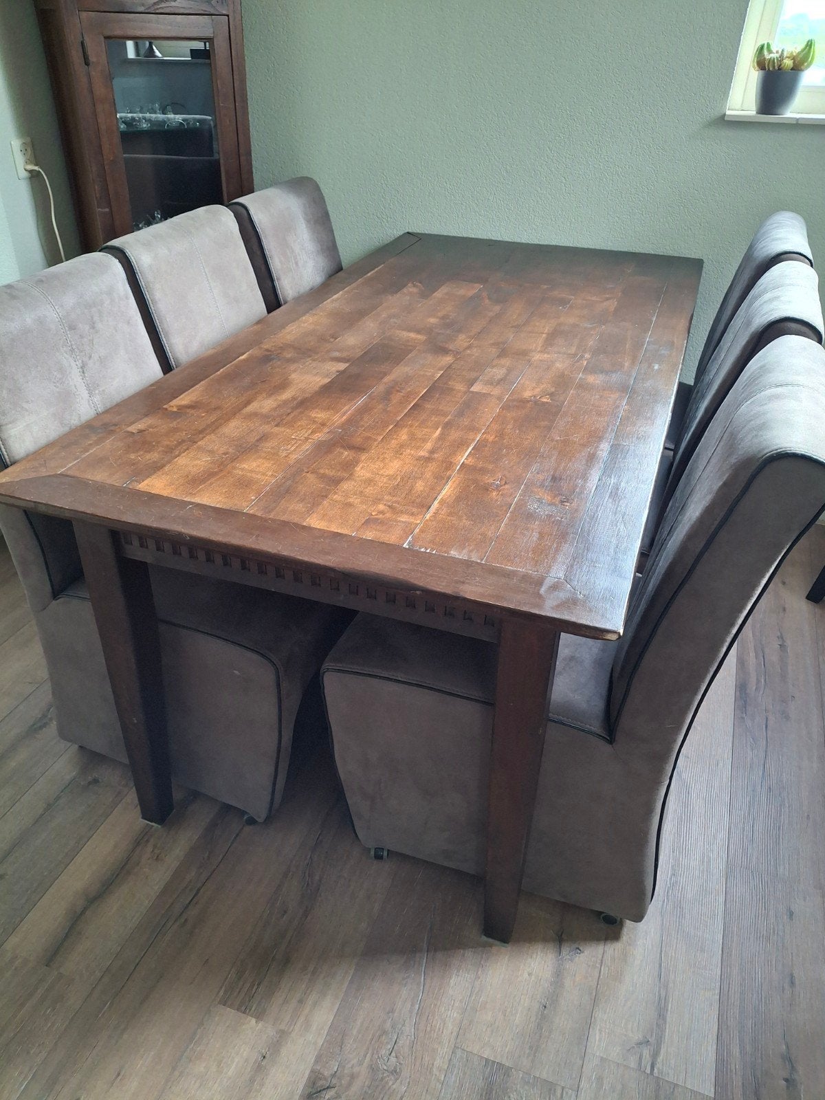 robuuste koloniale eetkamer tafel, Huis en Inrichting, Ophalen, Gebruikt