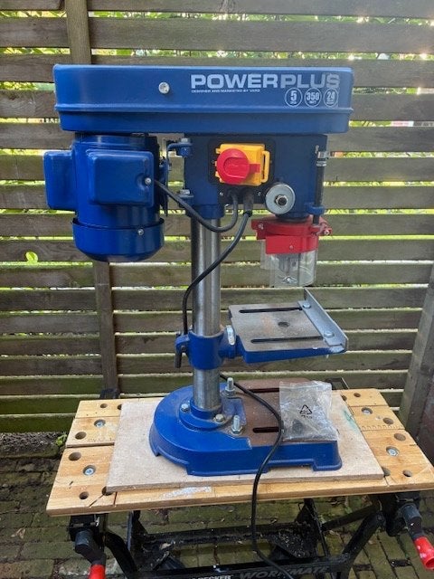 boorstandaard, Ophalen, Zo goed als nieuw, Minder dan 400 watt, Boormachine