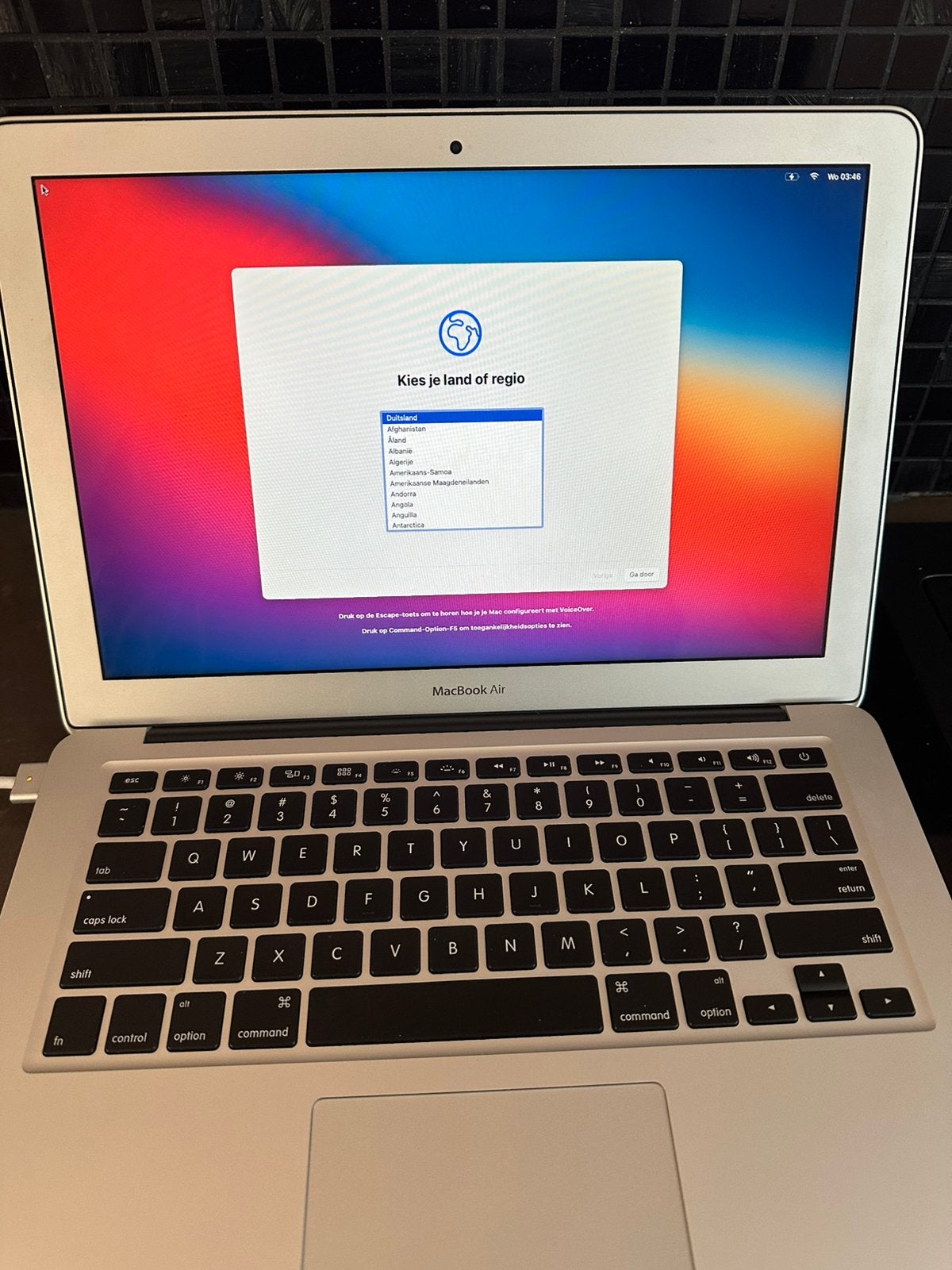 Foto 3 van Macbook air 13 inch 2013
