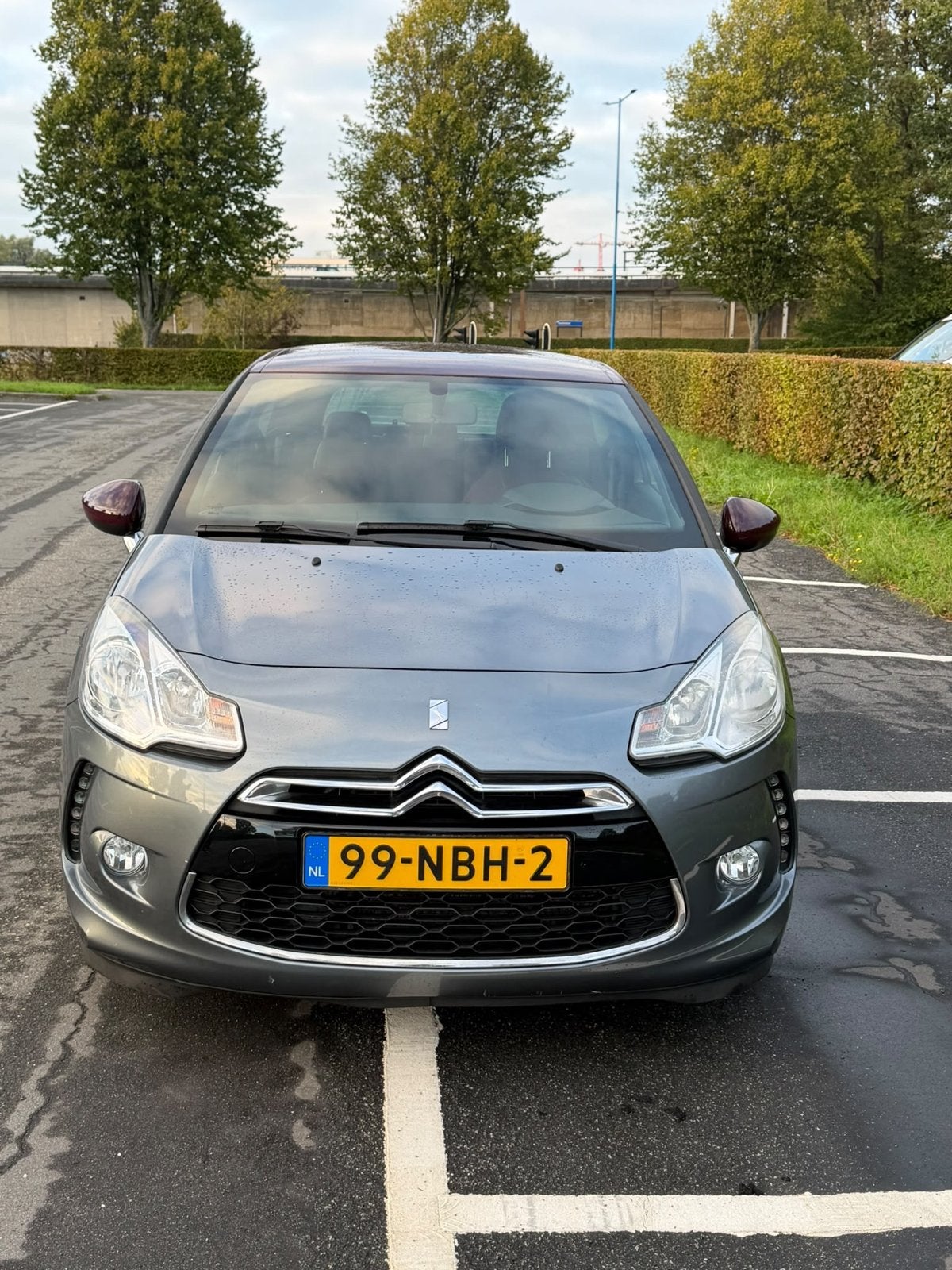 Citroën DS3 1.6 VTI AUT 2010 Grijs, 4 cilinders, 49 €/maand, 570 kg, Particulier