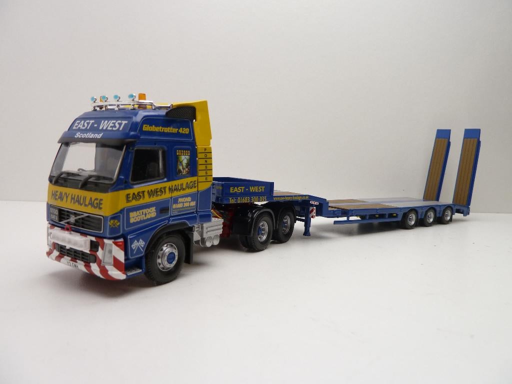 Volvo FH  '' East West Haulage ''  Corgi, Ophalen of Verzenden, Gebruikt, Bus of Vrachtwagen, Corgi