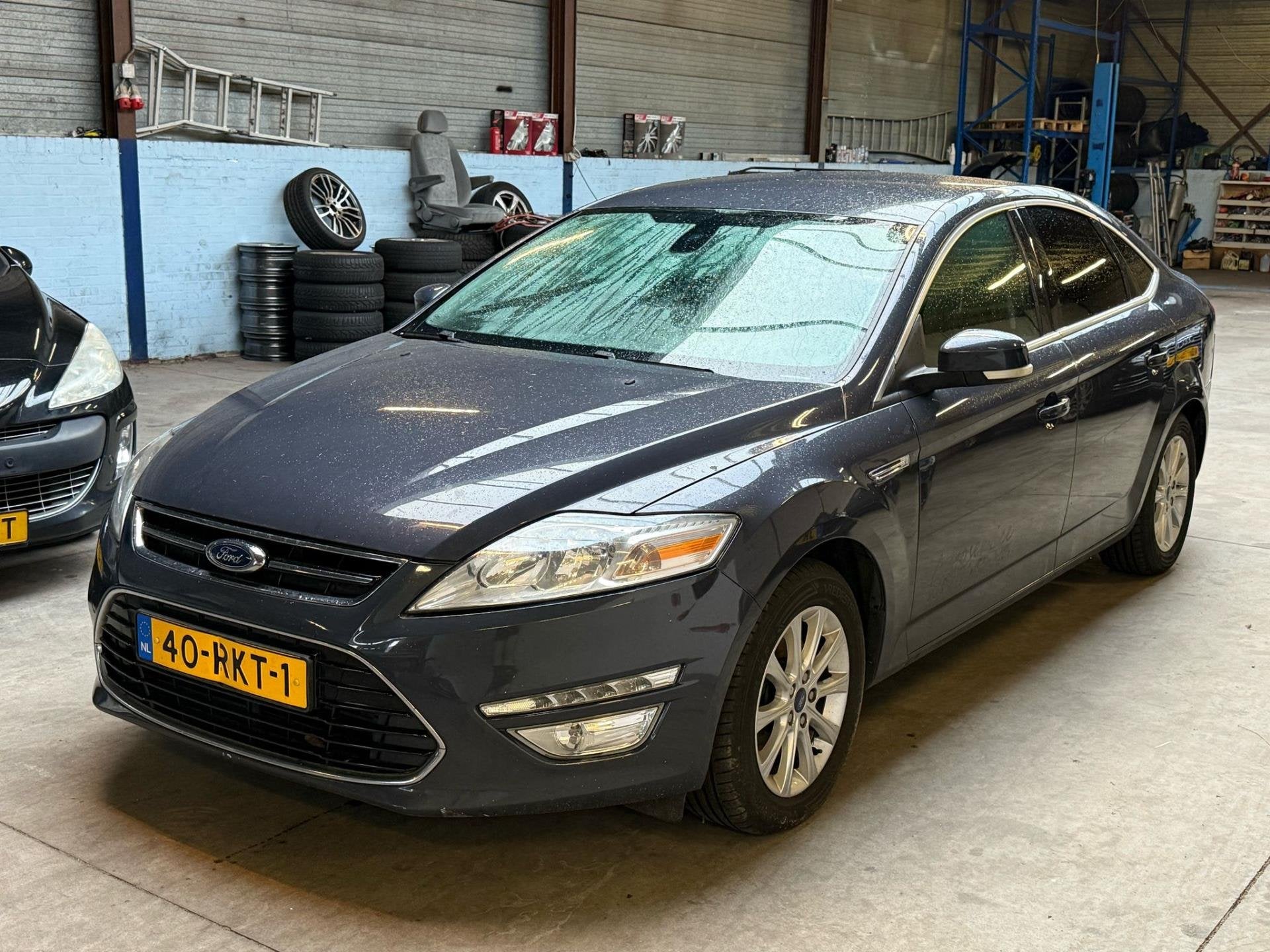 Ford Mondeo 2.0 BENZINE MOTOR DEFECT!’ MOTOR DEFECT !, Auto's, Euro 5, Gebruikt, 4 cilinders, Mondeo