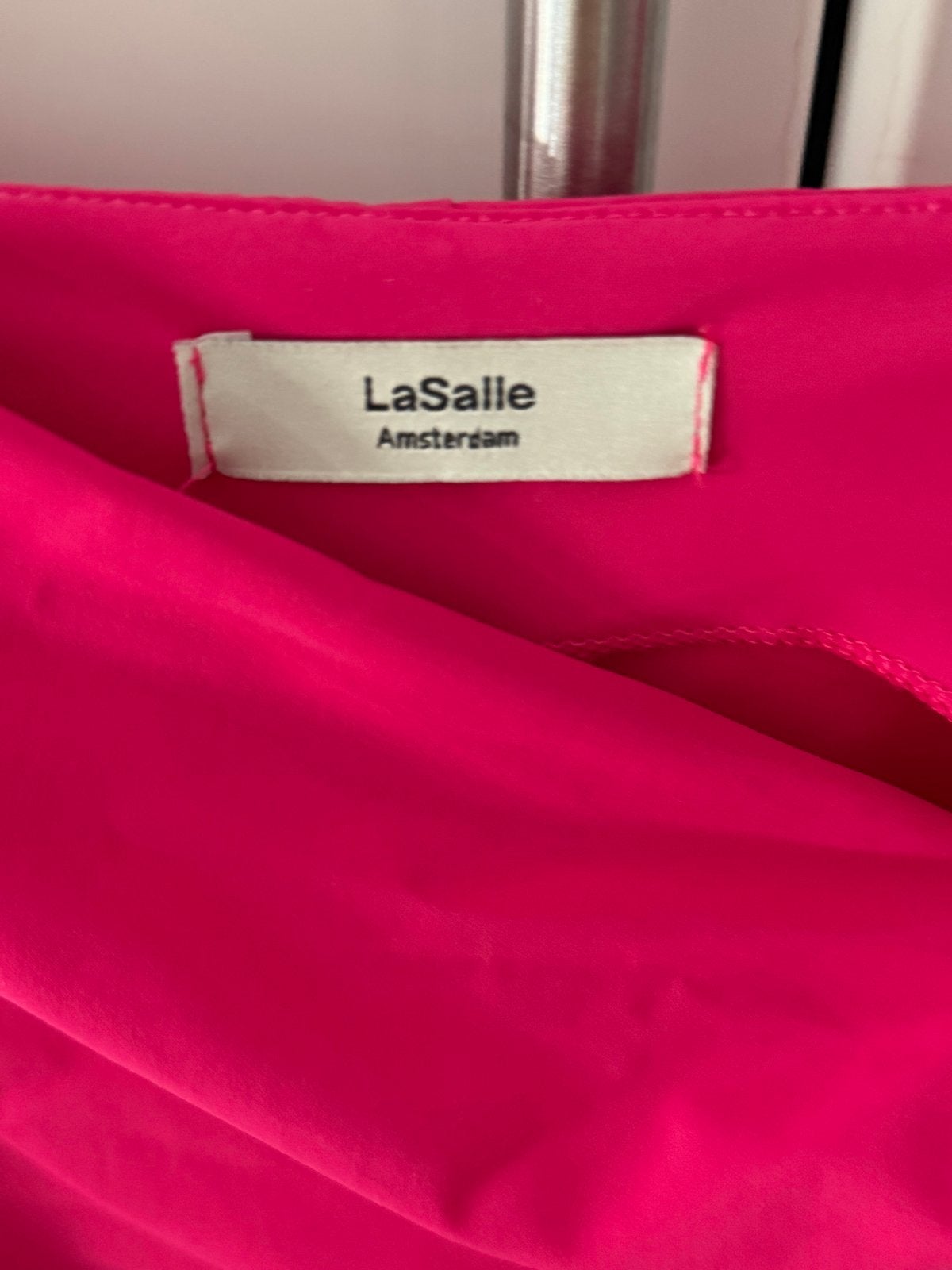 LaSalle Amsterdam fuchsia top, maat L, Maat 42/44 (L), Ophalen of Verzenden, Zo goed als nieuw, Korte mouw