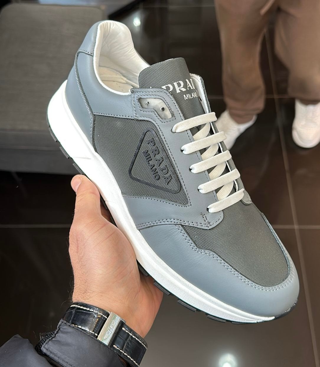 Prada schoenen!, Overige kleuren, Nieuw, Ophalen of Verzenden, Sneakers of Gympen