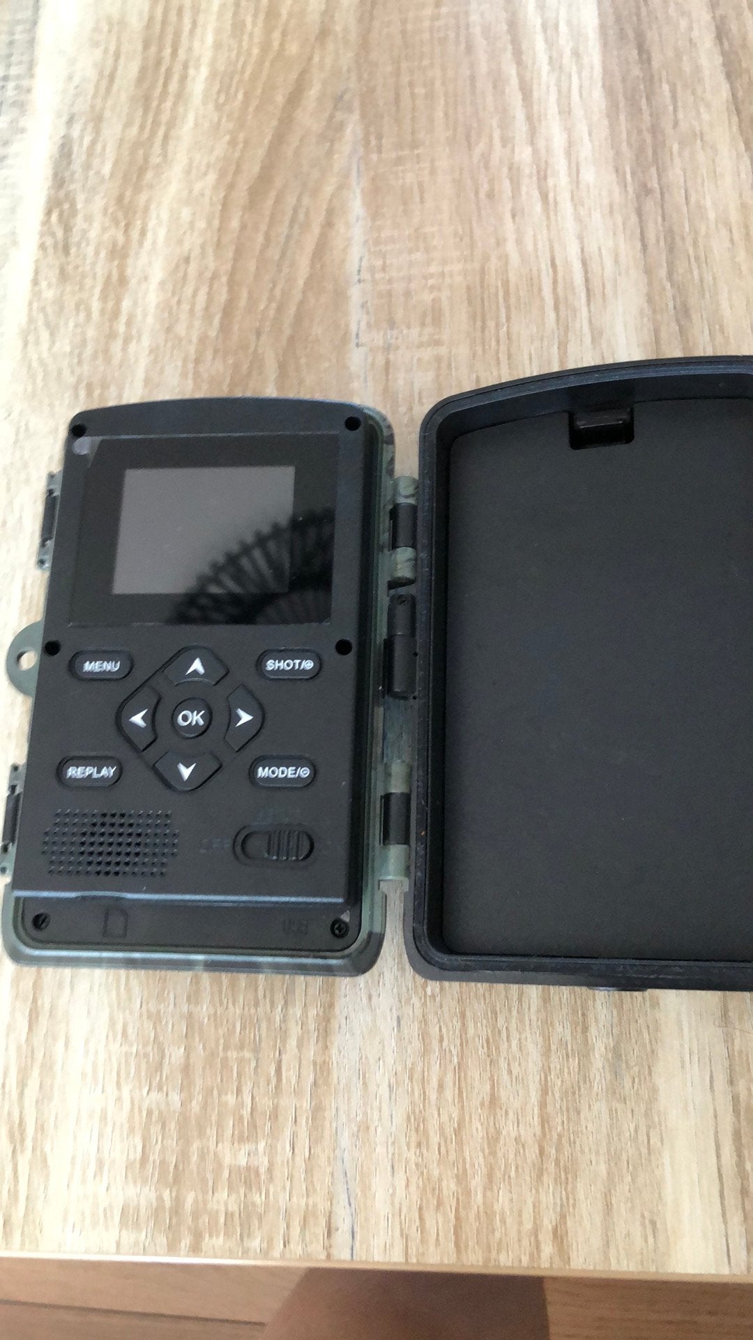 Camera voor jagers 8 AA batterijen, Wildcamera, Ophalen of Verzenden, Zo goed als nieuw, Overige Merken