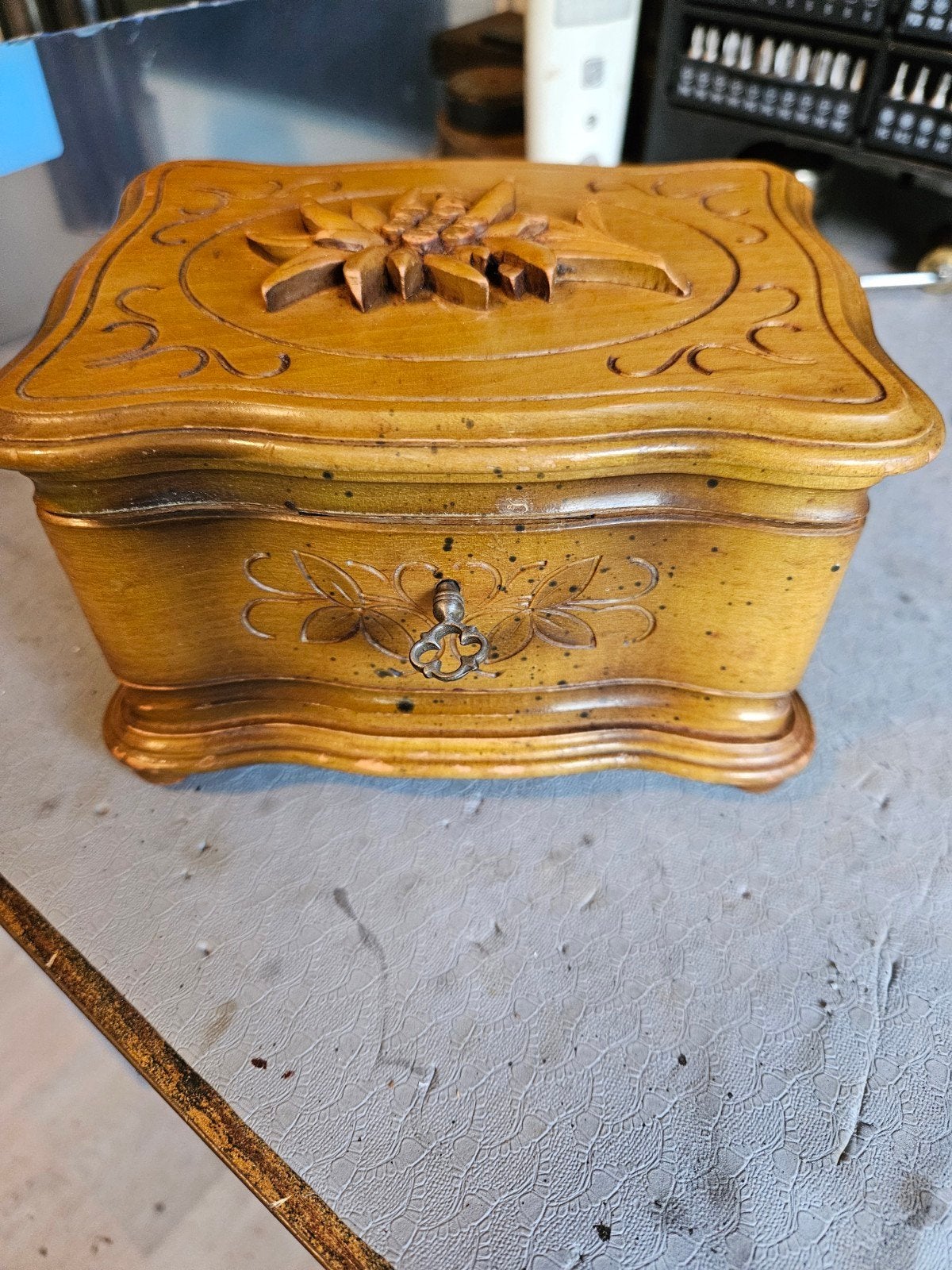 antieke speeldoos met 2 melodieën, Ophalen of Verzenden