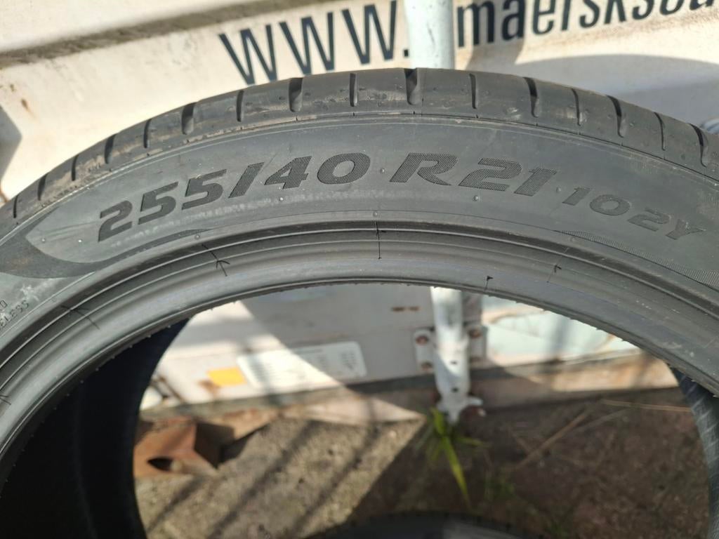 255 40 21 NIEUW/demo Pirelli, Auto-onderdelen, Banden en Velgen, 285 mm, ., Nieuw, BRIDGESTONE