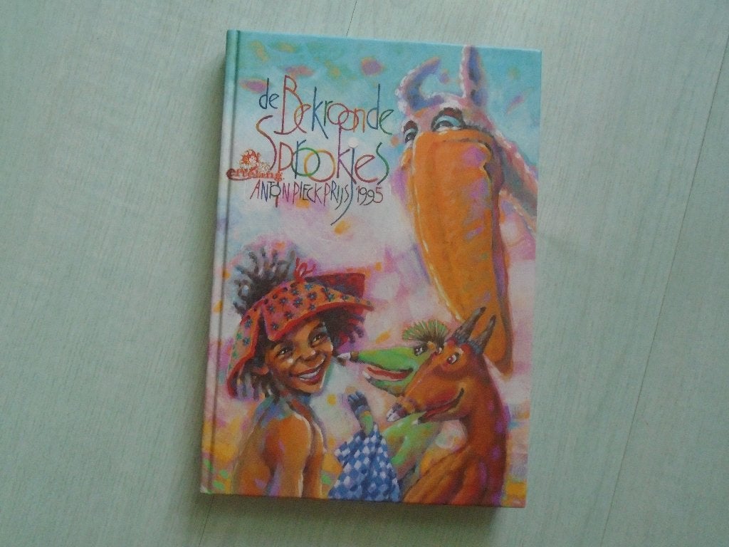 bekroonde sprookjes, Ophalen of Verzenden, Zo goed als nieuw, Fictie algemeen
