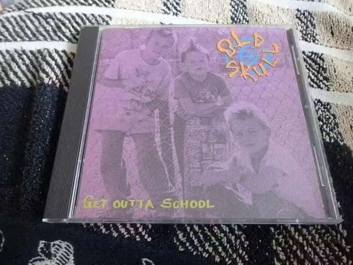 CD Old Skull – Get Outta School 7 72306-2 Punk, Ophalen of Verzenden, Gebruikt, Overige genres