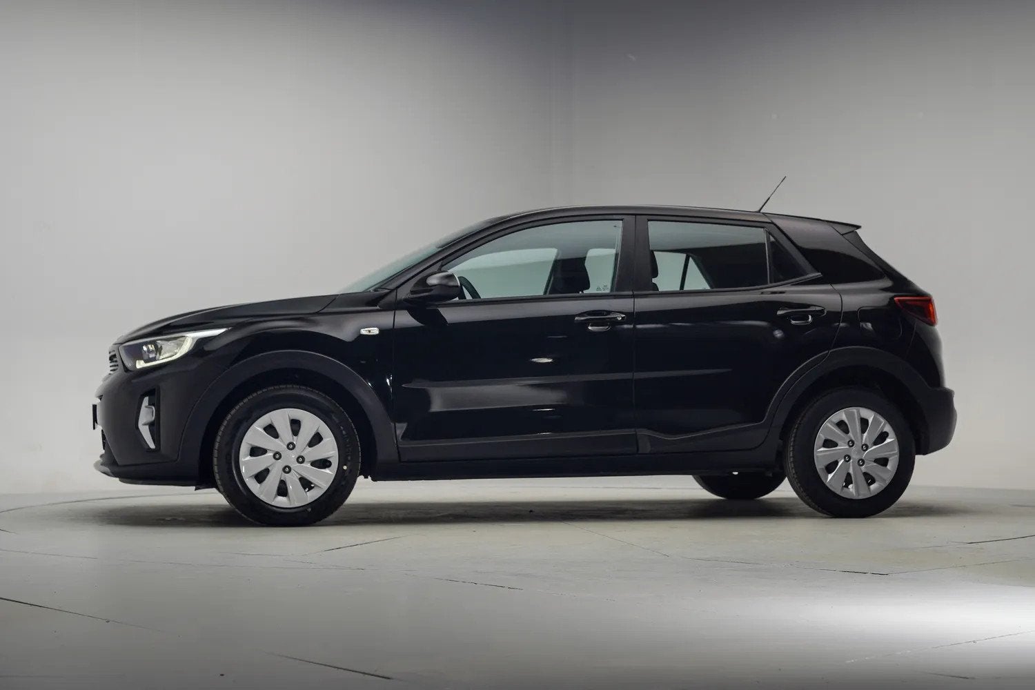 Kia Stonic 1.0 T-GDI MHEV ComfortLine [ Apple/Android DAB Ai, Auto's, Gebruikt, Origineel Nederlands, Handgeschakeld, 1125 kg