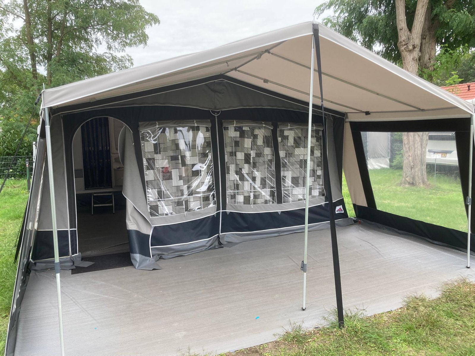 Dorema XL 300 voortent omloop maat 10, Ophalen, Gebruikt, Tot en met 2