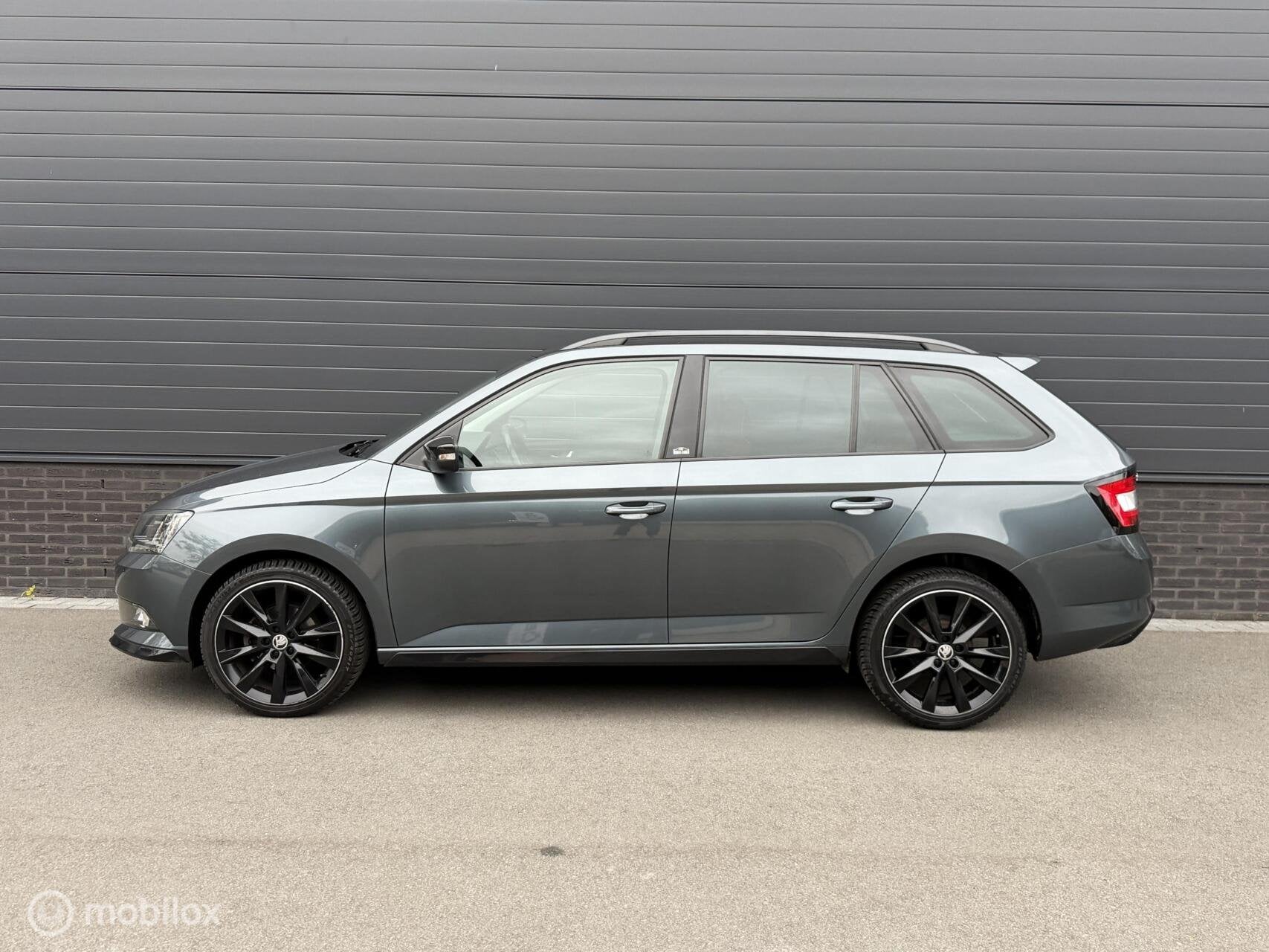 Skoda Fabia Combi 1.0 TSI MONTE CARLO CLIMA*CRUISE*PANODAK*1, Voorwielaandrijving, 95 pk, Met garantie (alle), 23 km/l