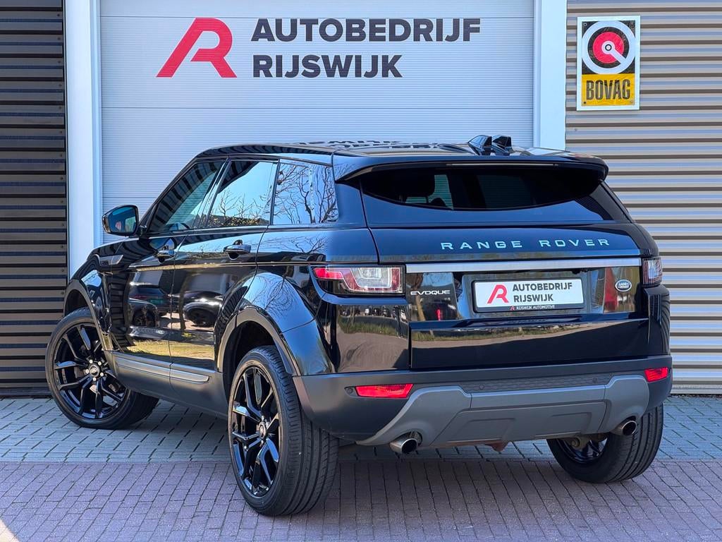 Land Rover Range Rover Evoque 2.0 Si4 Autobiography Pano/Cam, Auto's, Automaat, Euro 6, 4 cilinders, Zwart