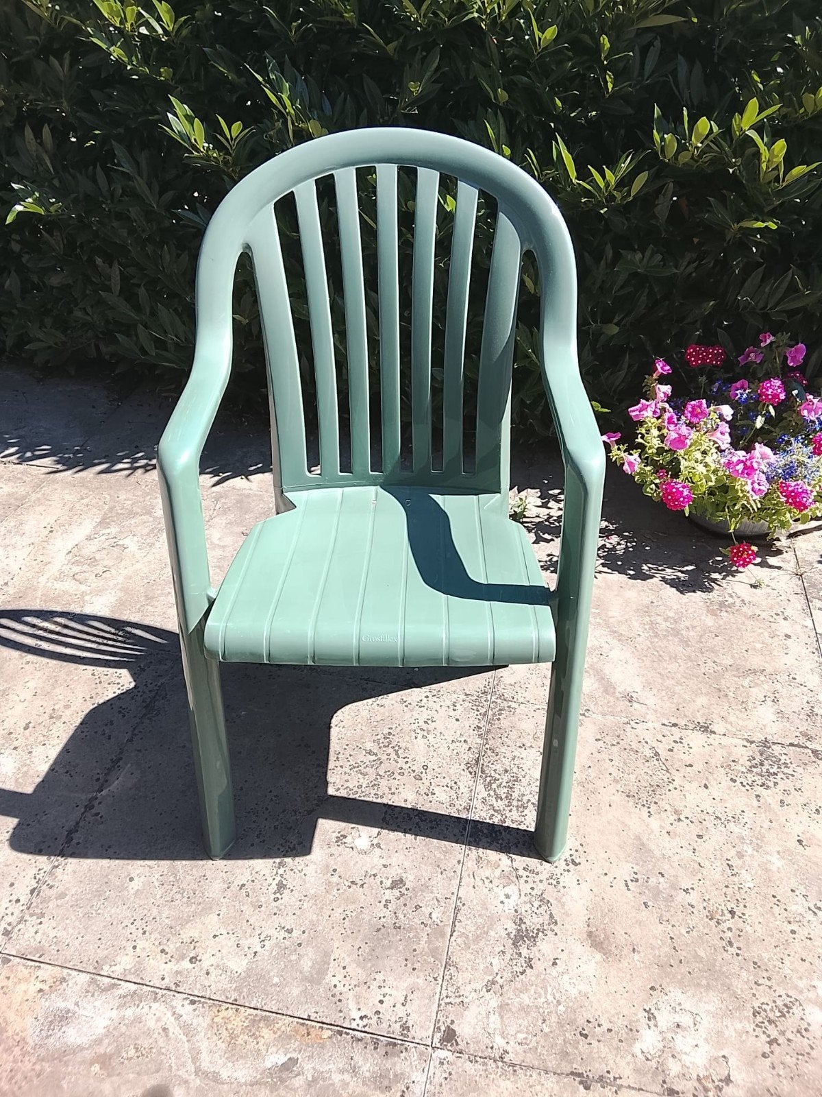 4 Groene Kunststof Tuinstoelen, Ophalen, Gebruikt, Kunststof