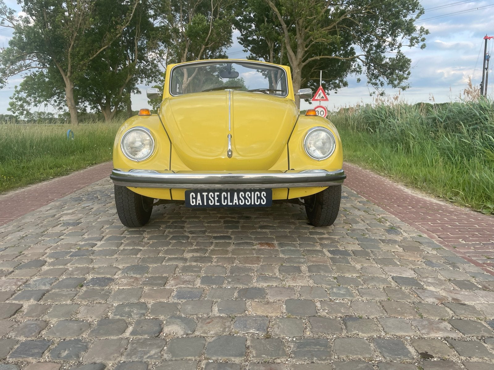 Volkswagen 1302 1.6 S Cabriolet 1972 Geel, Auto's, Lichtmetalen velgen, Achterwielaandrijving, 4 cilinders, 0 kg