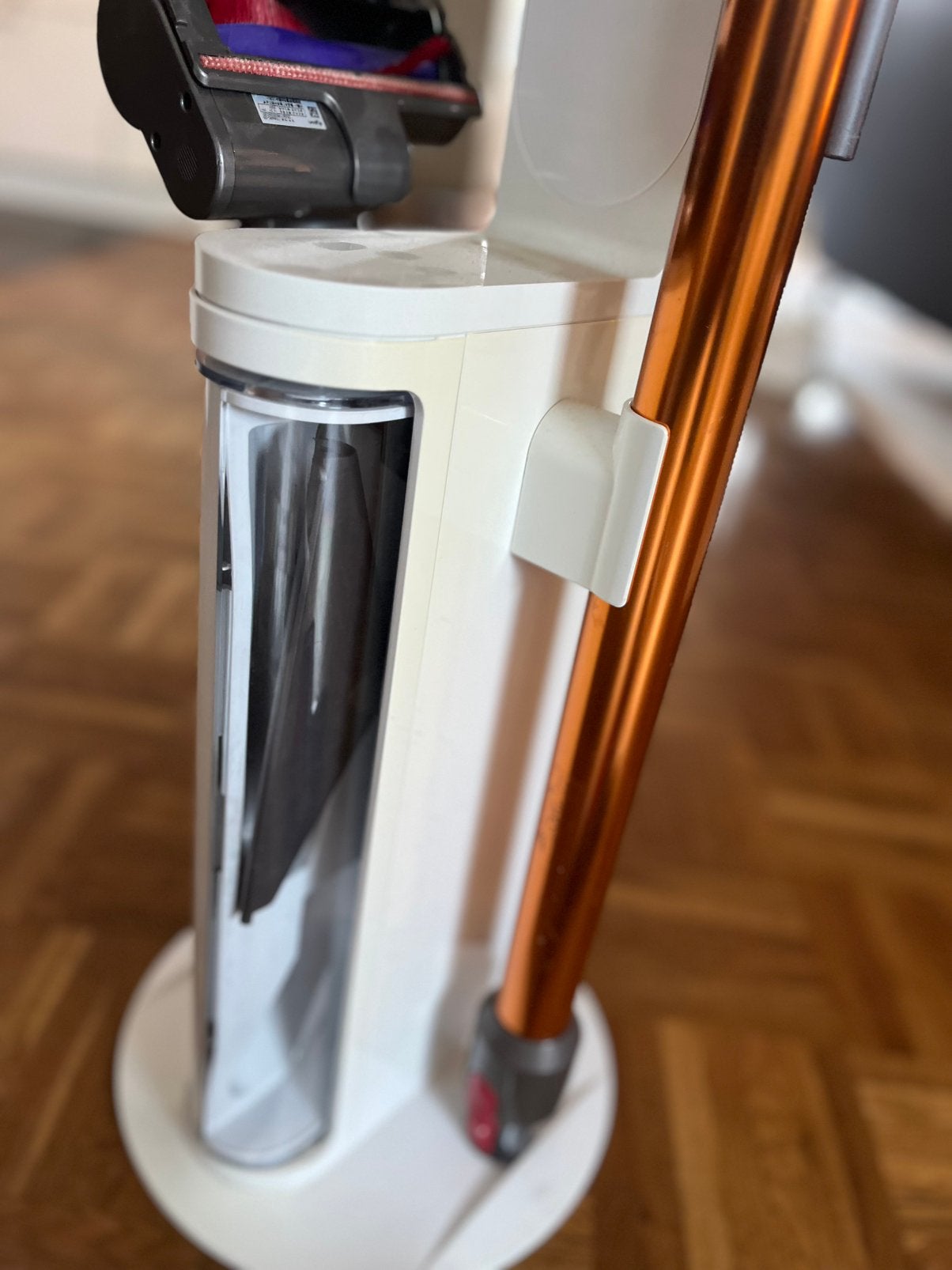 Laadstandaard voor Dyson V10 met acessoires voor V10/V11 etc, Ophalen, Zo goed als nieuw