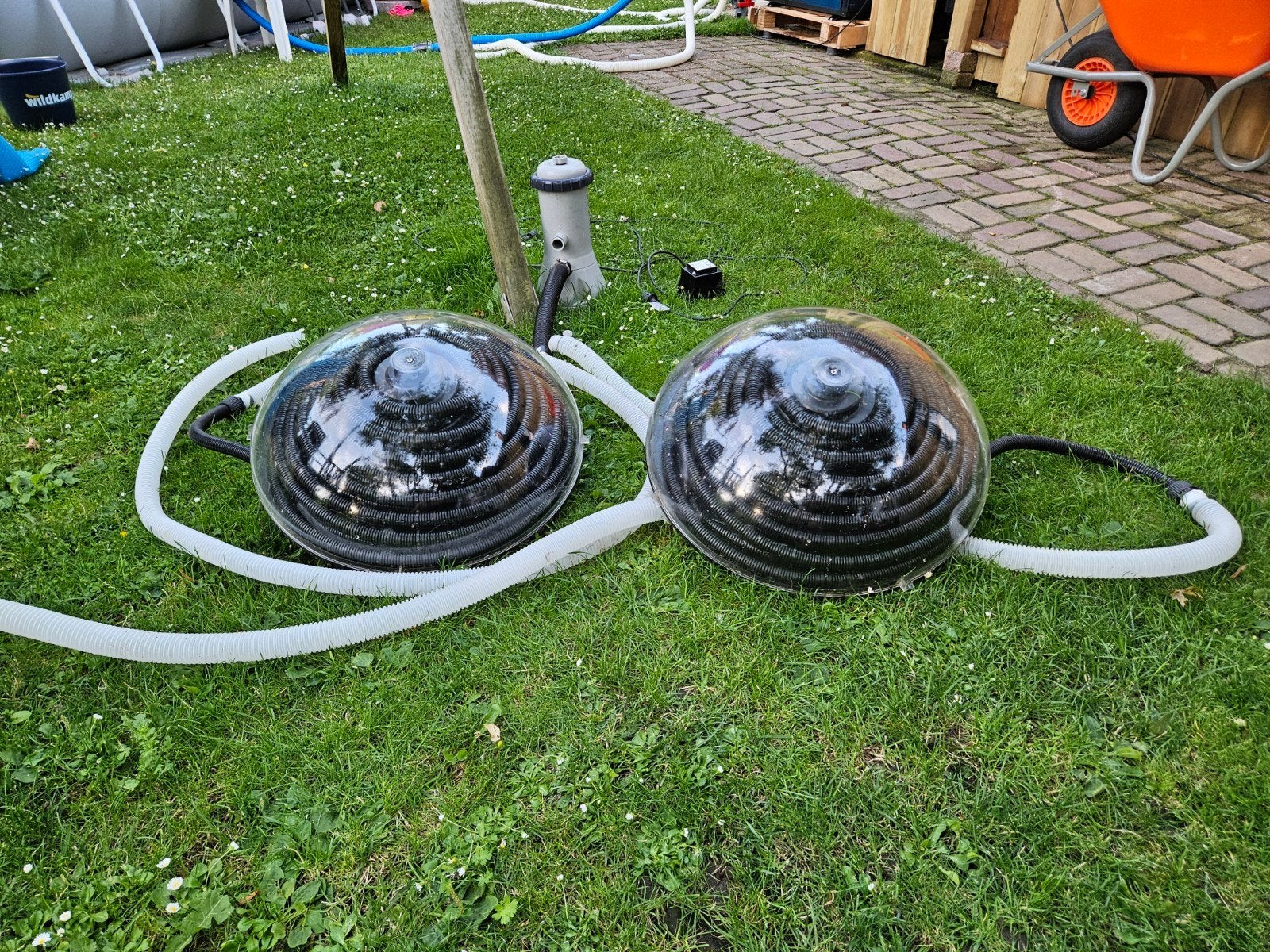 Intex 638G pomp met 2 solar bollen en extra slangen, Ophalen, Gebruikt, Verwarming