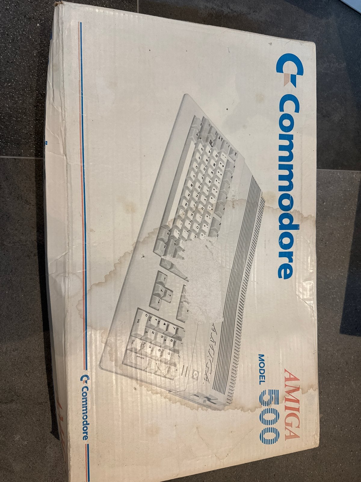 Commodore Amiga 500 in originele doos met accessoires, Computers en Software, Ophalen