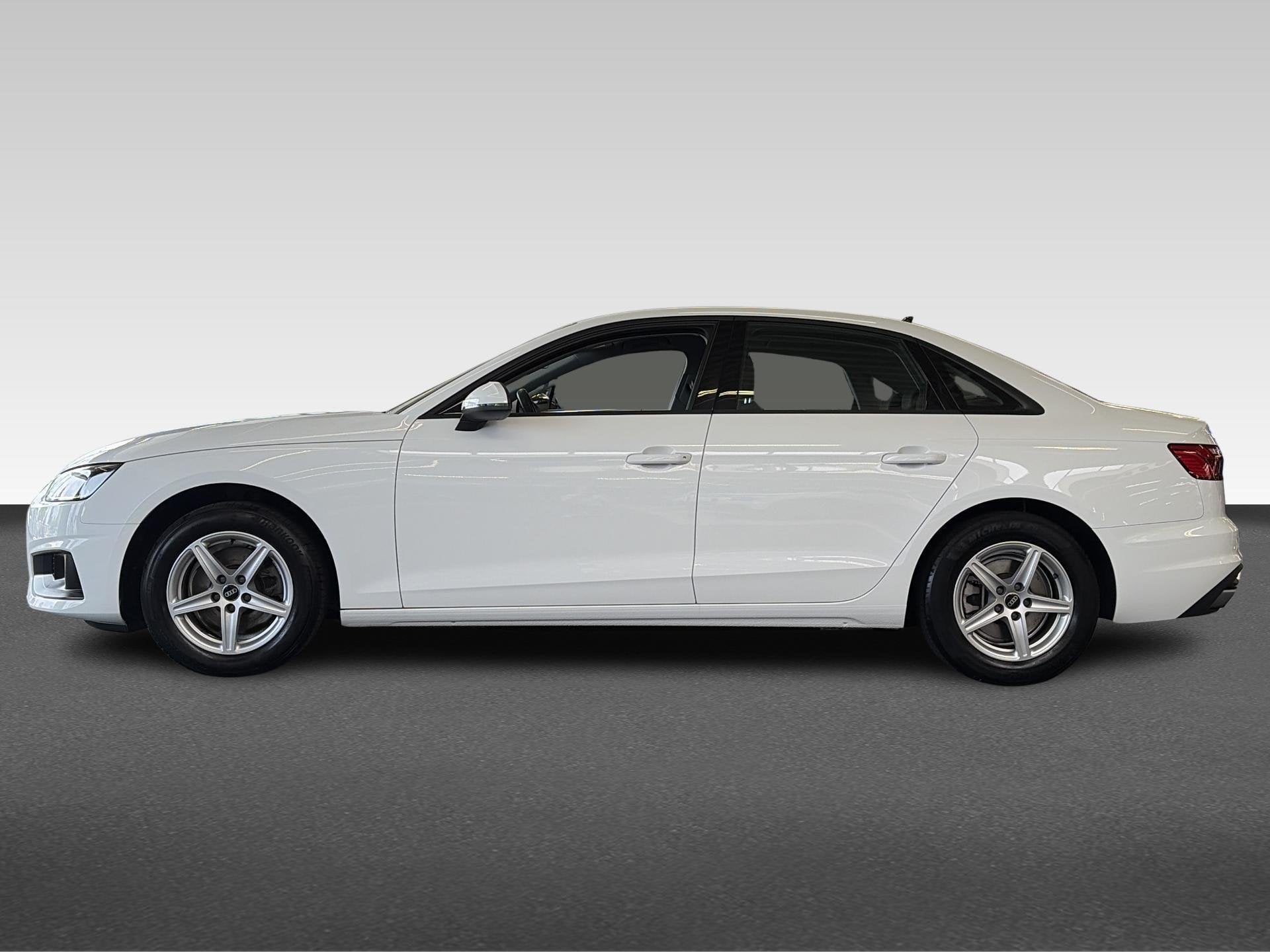 Audi A4 Limousine 35 TFSI Pro Line, Gebruikt, Euro 6, 4 cilinders, 1984 cc