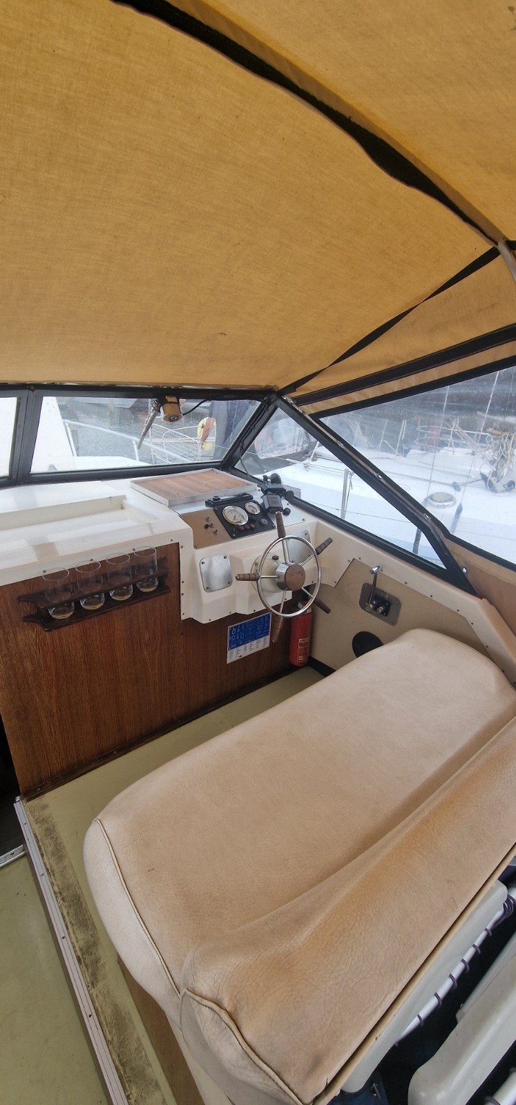 Mooie ruime fjord kajuitboot 7m met 23pk dieselmotor, Ophalen, Gebruikt