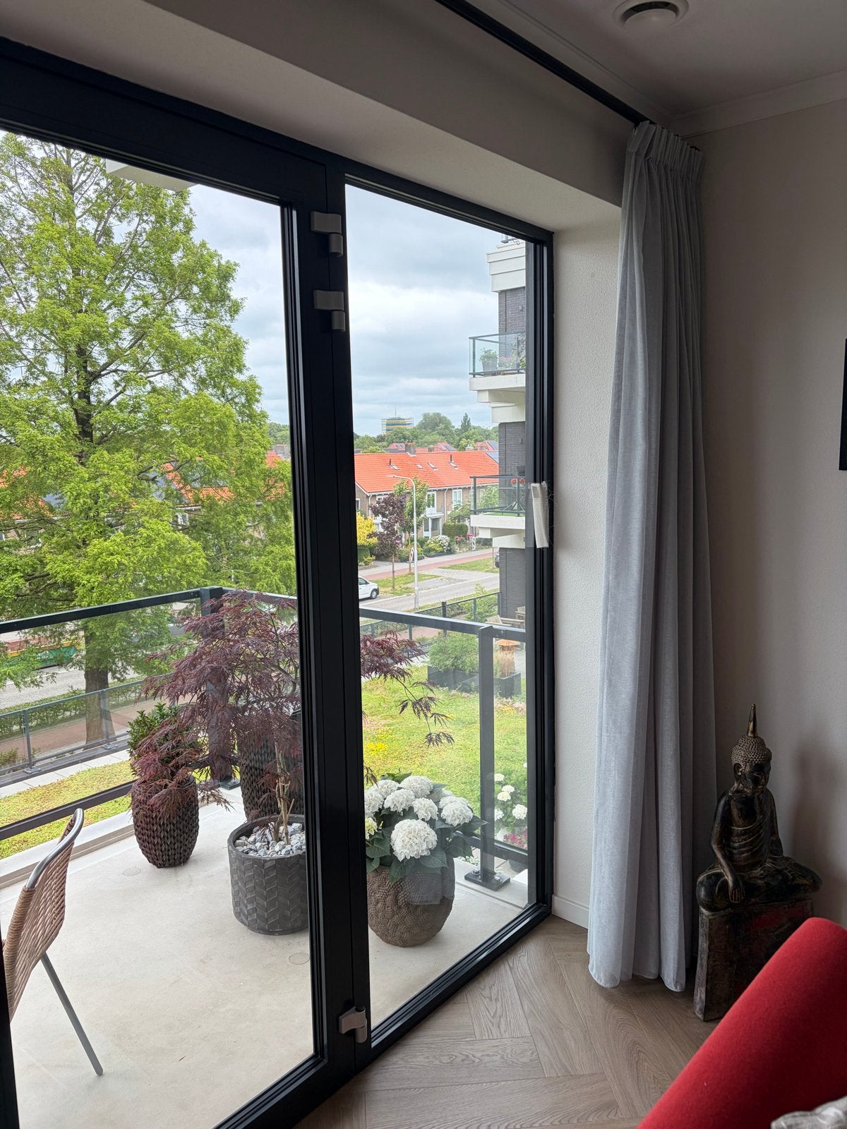 Licht ijsblauw-grijs inbetween gordijnen - 2 stuks, Huis en Inrichting, Stoffering | Gordijnen en Lamellen, Ophalen, 435 cm, Nieuw