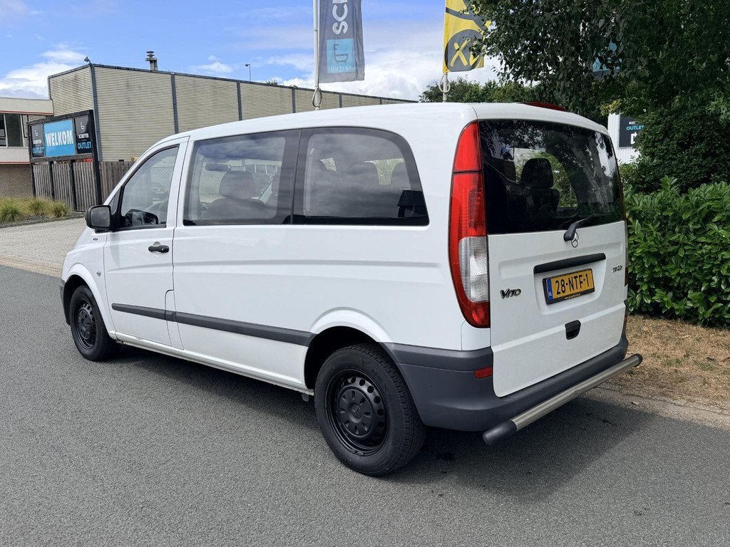 Mercedes-Benz Vito 110 CDI 95PK 320 9-persoons EURO5, Auto's, 13 km/l, Euro 5, Gebruikt, 2000 kg