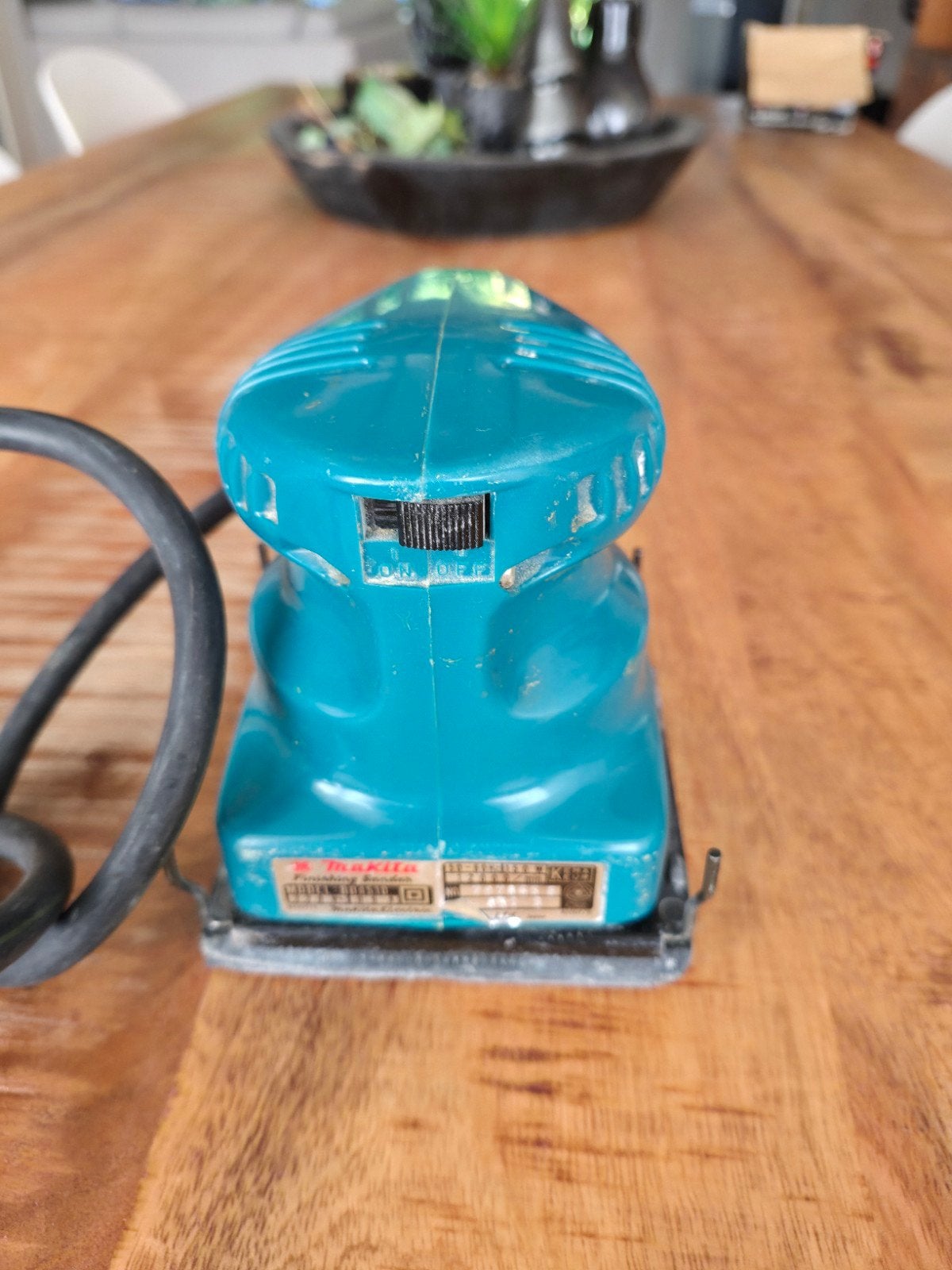 Makita Vlakschuurmachine BO4510 - Gebruikt, Doe-het-zelf en Verbouw, Gereedschap | Schuurmachines, Ophalen of Verzenden, Gebruikt
