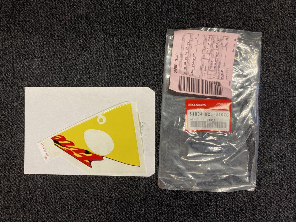 Fireblade cbr954RR bj 2003 sticker zijpaneel links nieuw, -, -, Nieuw, Ophalen of Verzenden