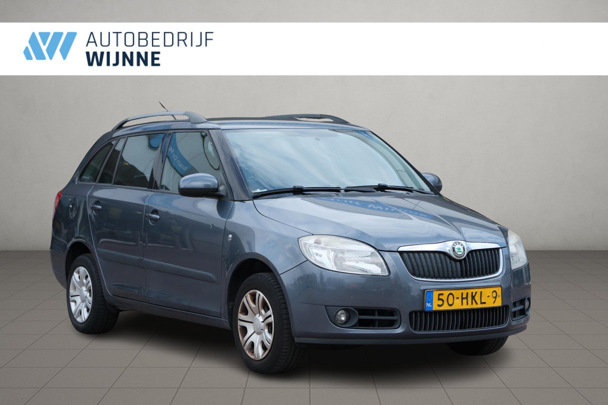 Skoda Fabia 1.6-16V 105pk Combi Ambiente | Airco | Cruise |, Voorwielaandrijving, Gebruikt, Metallic lak, 4 cilinders