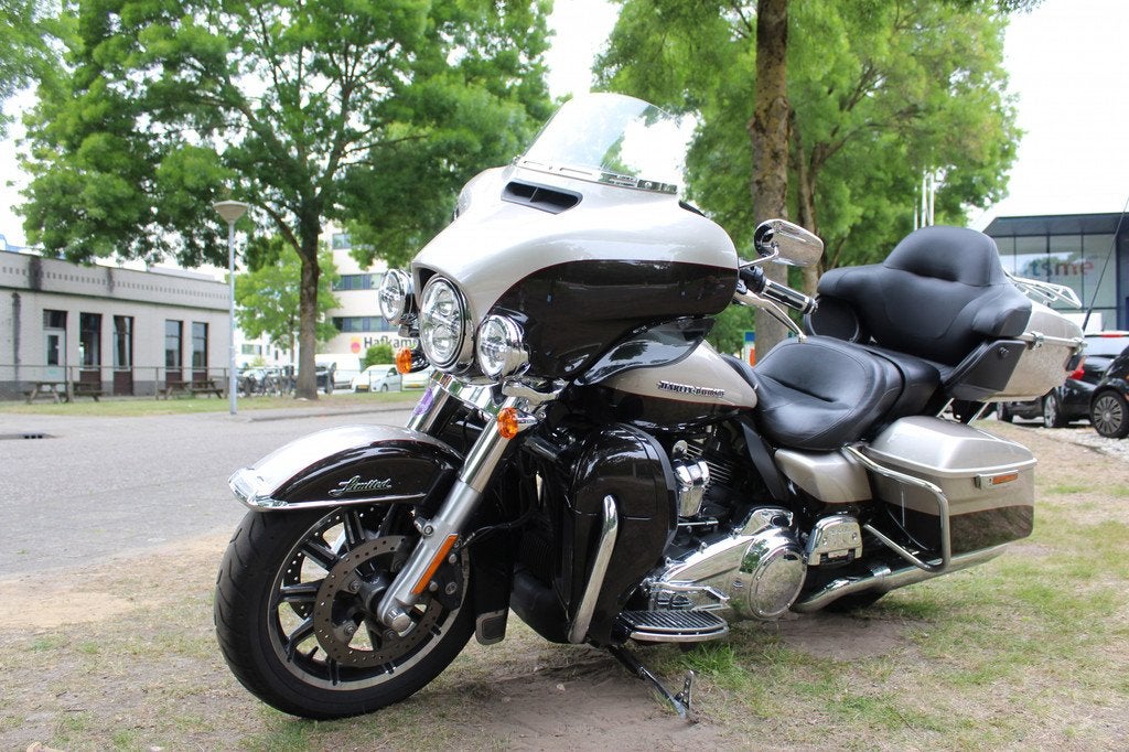 Harley-Davidson Ultra Limited FLHUTC Low, Motoren, Motoren | Harley-Davidson, 1745 cc, Chopper, Bedrijf, Meer dan 35 kW