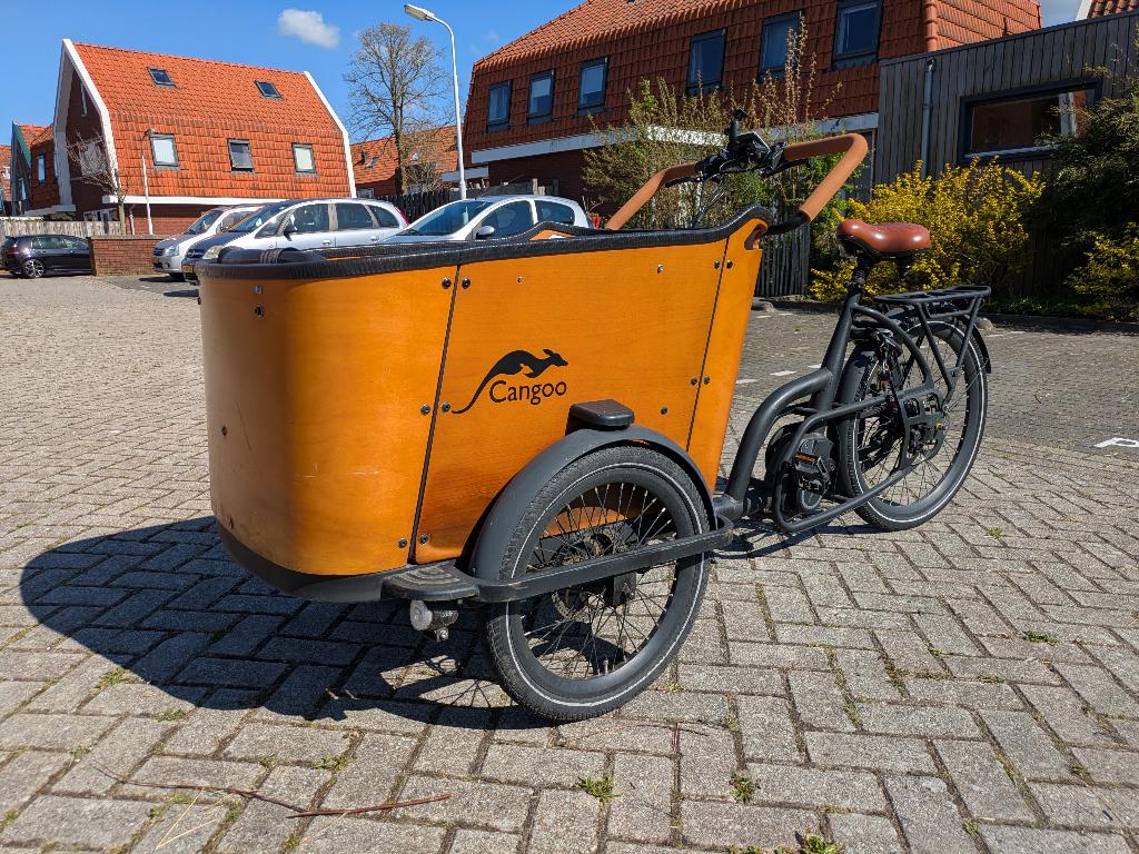Cangoo Buckle elektrische bakfiets met verstevigd frame, 4 kinderen of meer, Gebruikt, Huif, Schijfrem