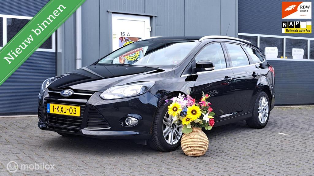 Ford Focus Wagon 1.0 EcoBoost Titanium, Auto's, Euro 5, 125 pk, Gebruikt, Zwart