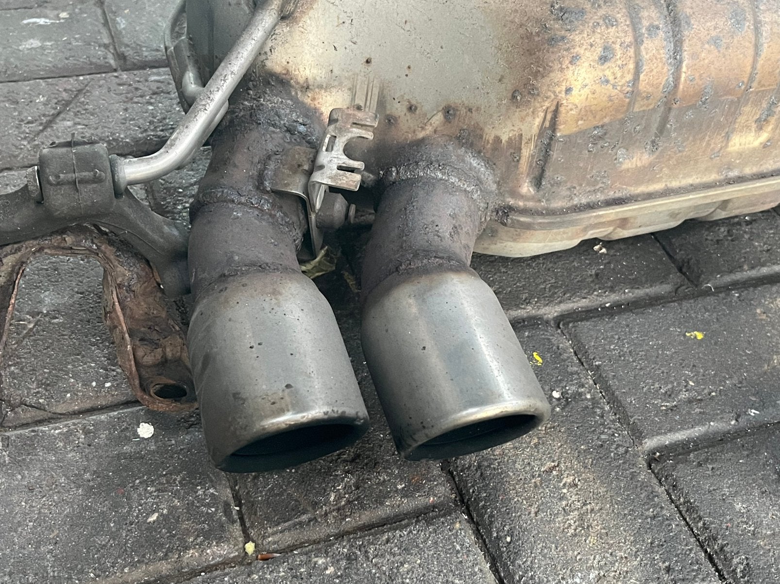 Uitlaat Audi A3 8P 3.2 V6, Ophalen, Audi