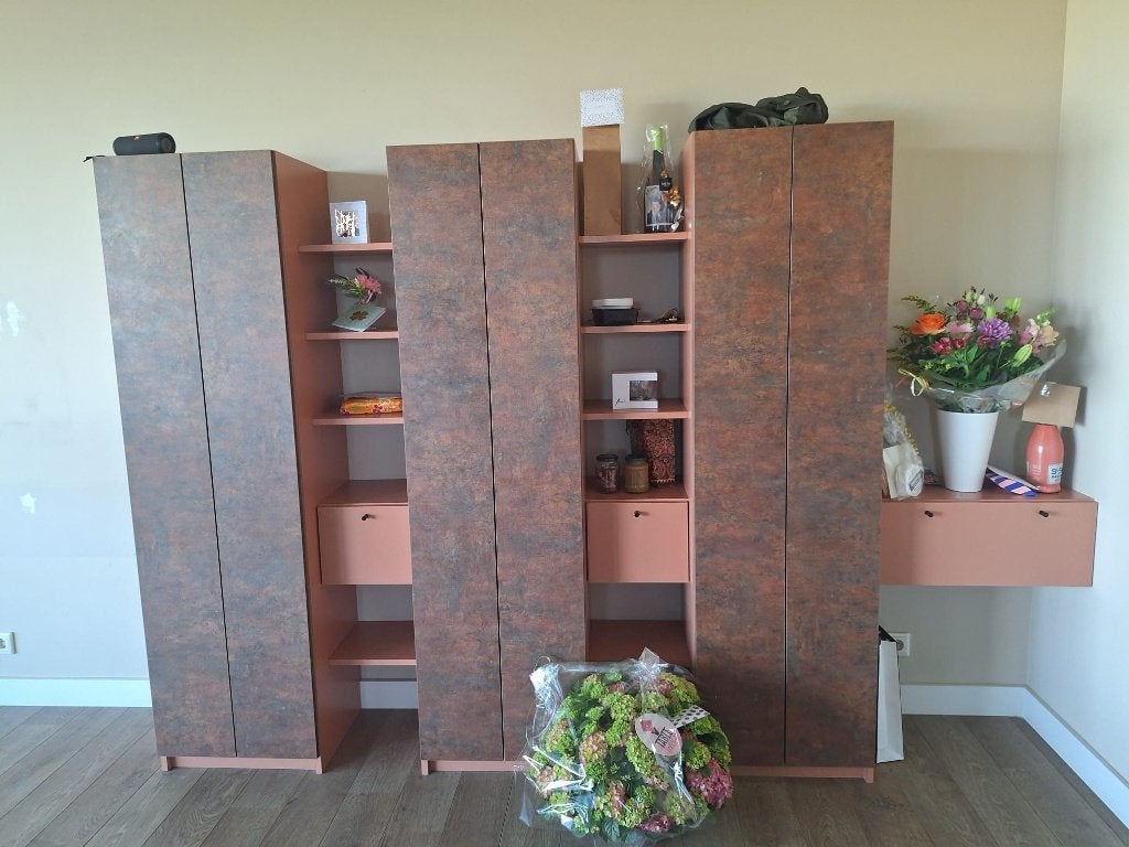 Wandkast, Huis en Inrichting, Ophalen, Zo goed als nieuw, 150 tot 200 cm, 25 tot 50 cm