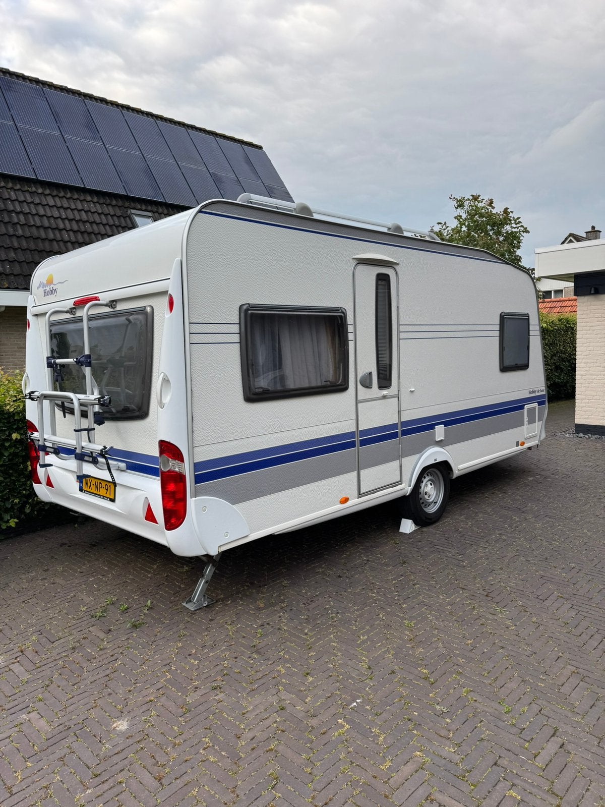 Hobby Caravan 460 UFE De Luxe uit 2007, Rondzit, Hobby, Frans bed, Particulier