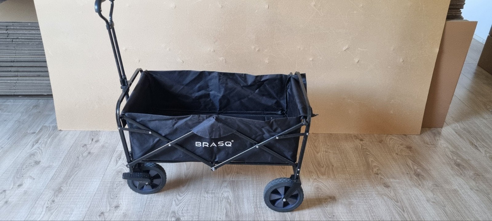 Nette bolderkar grote wielen kleur zwart, Ophalen of Verzenden, Zo goed als nieuw