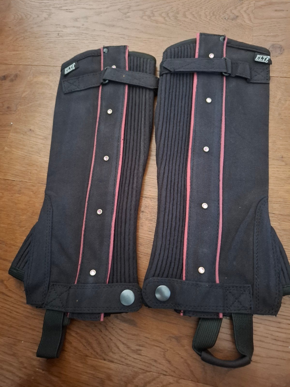 Waldhausen kinder chaps kuit 24/28, Dieren en Toebehoren, Paardrijkleding, Waldhausen. com, Ophalen of Verzenden, Zo goed als nieuw