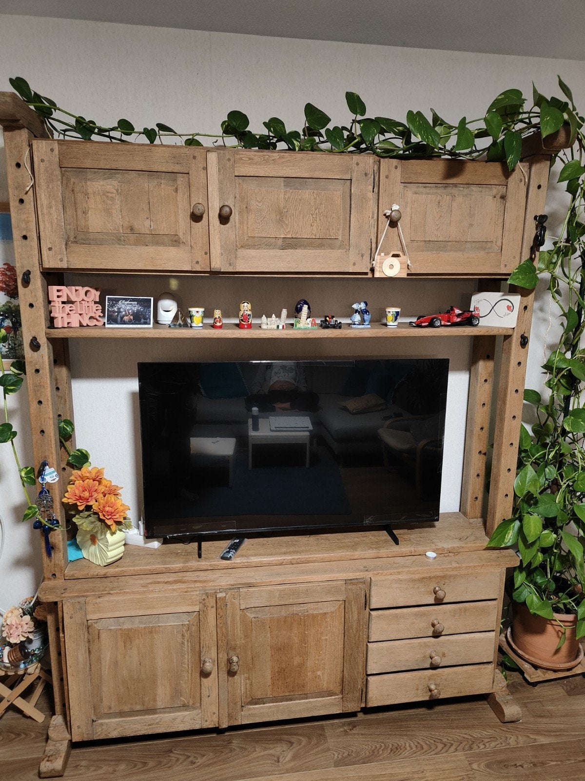 tv furniture| Robuuste houten tv-meubel met opbergruimte, Huis en Inrichting, Gebruikt, 150 tot 200 cm, Ophalen of Verzenden, Rustiek, Landelijk