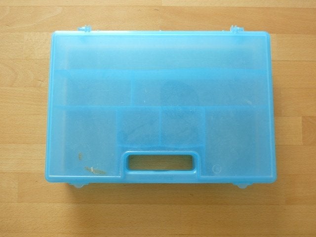 sorteerdoos blauw transparant plastic, 7 vakjes van divers, Hobby en Vrije tijd, Kralen en Sieraden maken, Ophalen of Verzenden