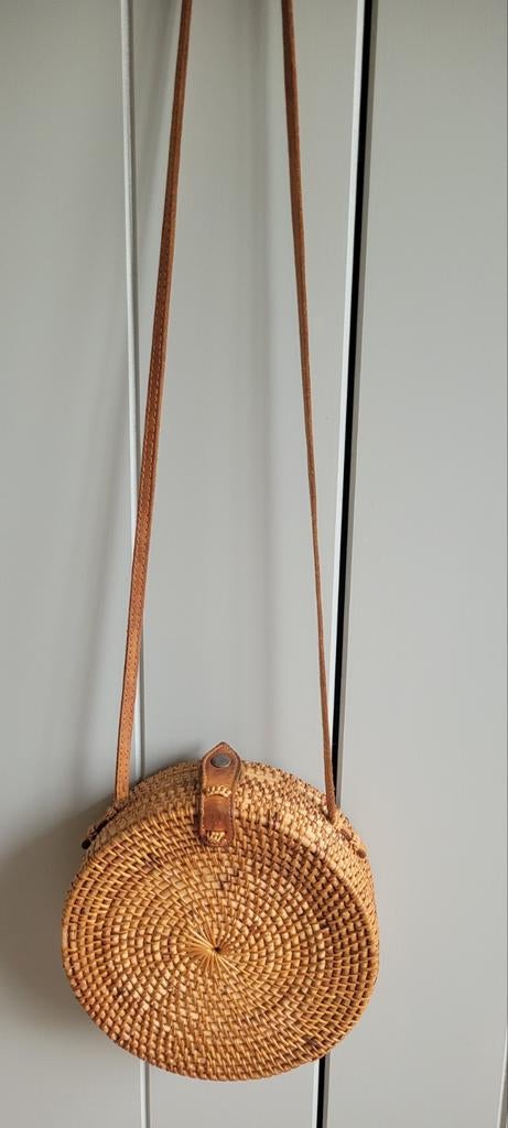 Super schattig rotan riet handtasje Senja handgemaakt, Ophalen of Verzenden, Zo goed als nieuw, Bruin, Handtas
