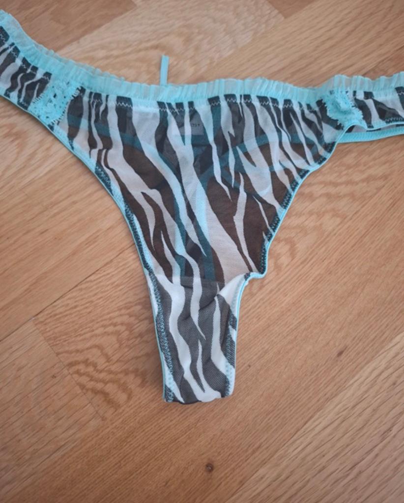 String, Verzenden, Zwart, String