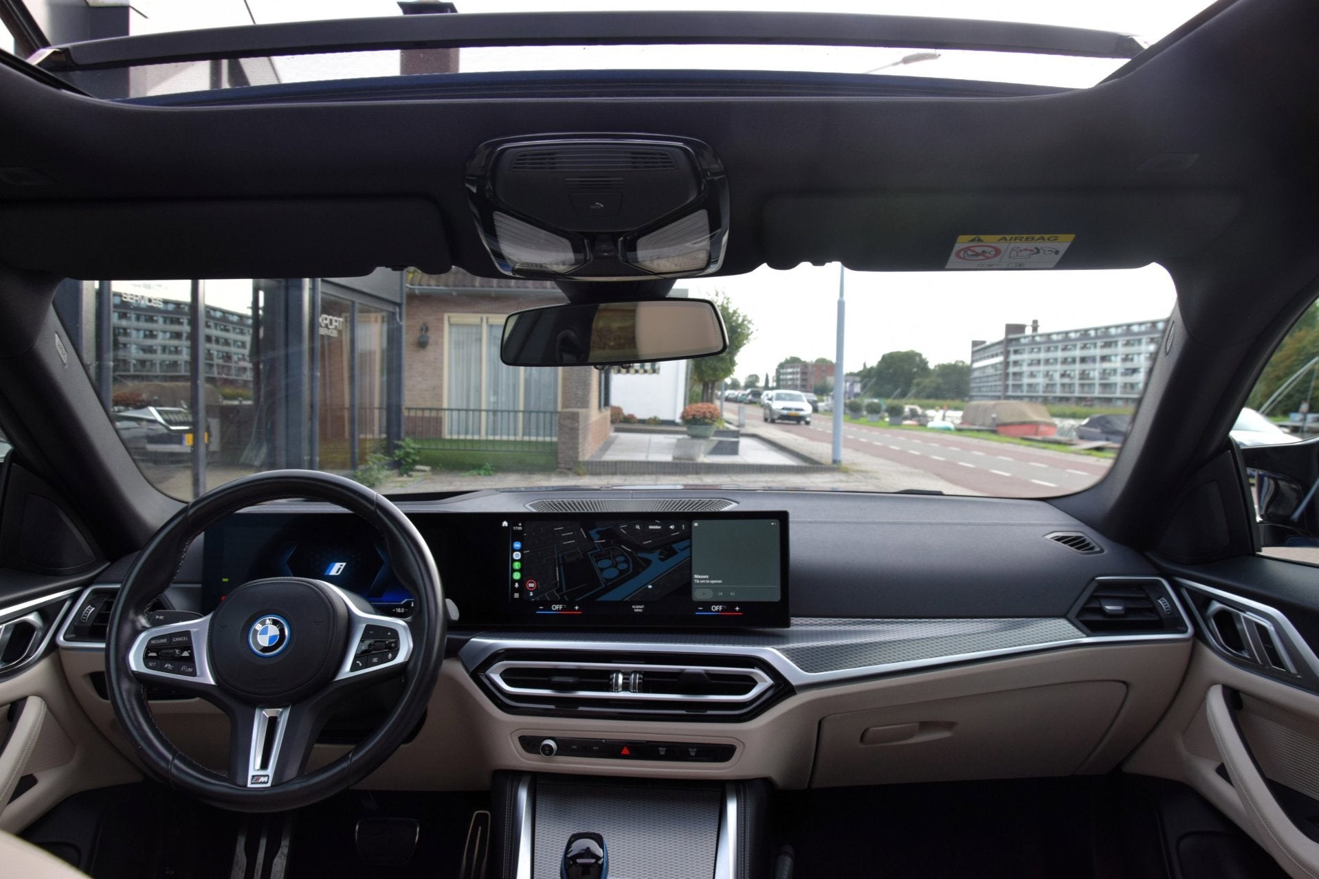 BMW I4 M50 High Executive 84 kWh I Schuifdak I Hud, Gebruikt, 520 km, 110 €/maand, Blauw