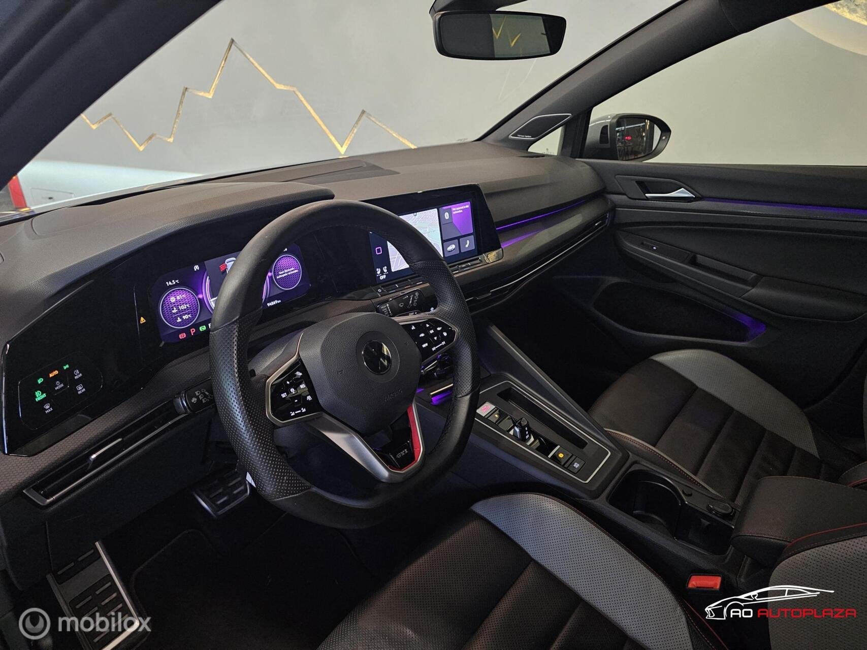 Volkswagen Golf 2.0 TSI GTI Panorama/Leder/HUD/Harman Kardon, 730 kg, 1363 kg, 4 cilinders, 1984 cc