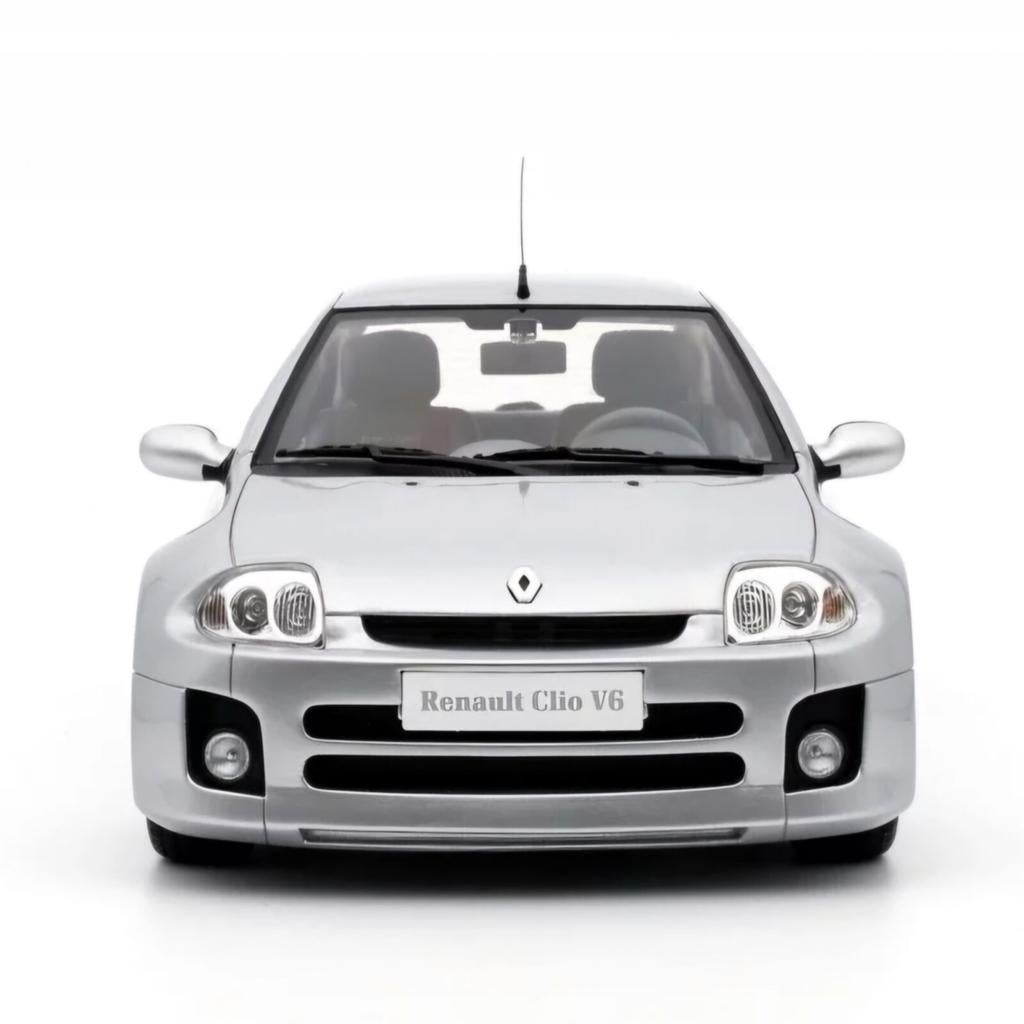 Renault Clio V6 Phase 1 2001 Schaal 1:18, Hobby en Vrije tijd, Modelauto's | 1:18, Ottomobile, OttOMobile, Auto, Ophalen of Verzenden