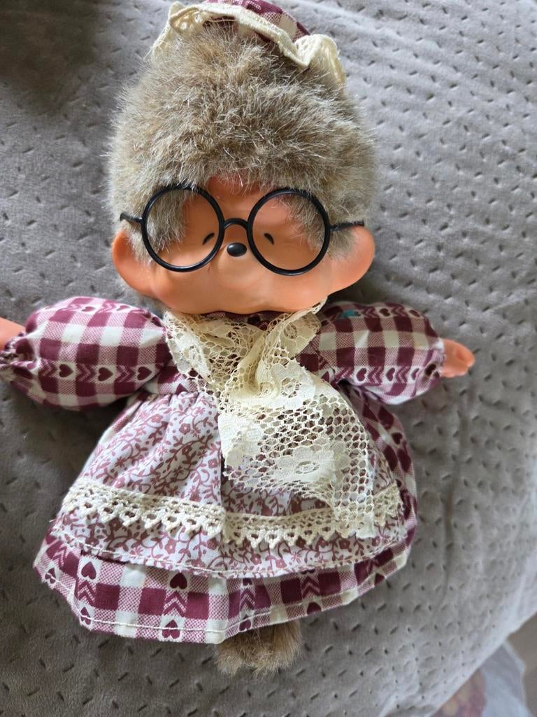 Vintage Monchhichi Oma (1974) - Collectors Item, Ophalen of Verzenden, Zo goed als nieuw
